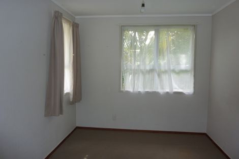 Photo of property in 91 Arimu Road, Papakura, 2110