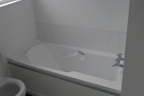 Photo of property in 4 Lees Grove, Wainuiomata, Lower Hutt, 5014