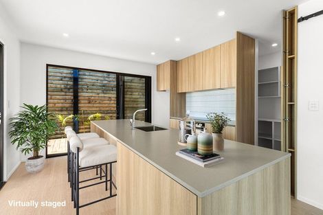 Photo of property in 228a Heta Road, Merrilands, New Plymouth, 4312