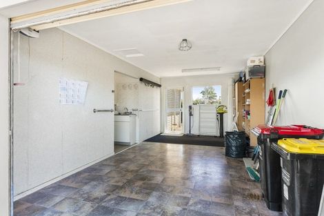 Photo of property in 1/1 Campbell Close, Whangamata, 3620