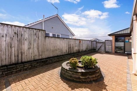 Photo of property in 12 Massey Street, Elderslea, Upper Hutt, 5018