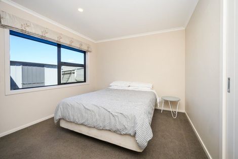 Photo of property in 59 Rosalie Terrace, Kelvin Grove, Palmerston North, 4414