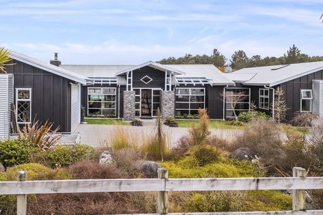 Photo of property in 42 Parekaawa Drive, Motuoapa, Turangi, 3382