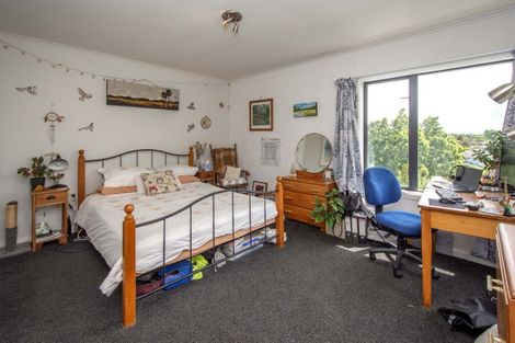 Photo of property in 86 Centaurus Road, Huntsbury, Christchurch, 8022