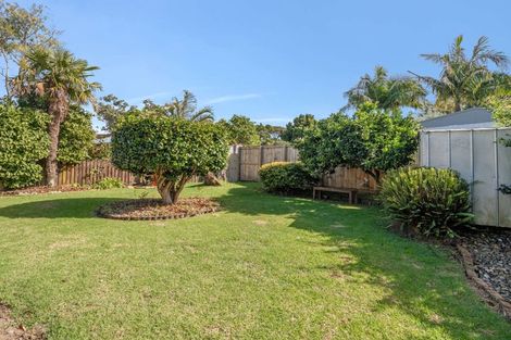 Photo of property in 1/114 The Circle, Manly, Whangaparaoa, 0930