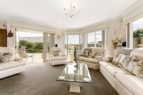 Photo of property in 53 Jasmine Place, Mount Maunganui, 3116
