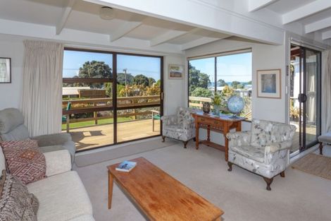 Photo of property in 4 Harsant Avenue, Hahei, Whitianga, 3591