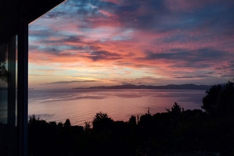 Photo of property in 525a Tuateawa Road, Tuateawa, Coromandel, 3583