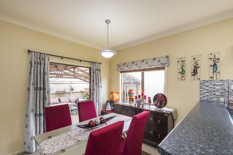 Photo of property in 41 Fitchett Street, Palmerston North, 4410