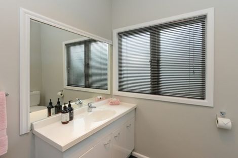 Photo of property in 611 Riverslea Road South, Akina, Hastings, 4122