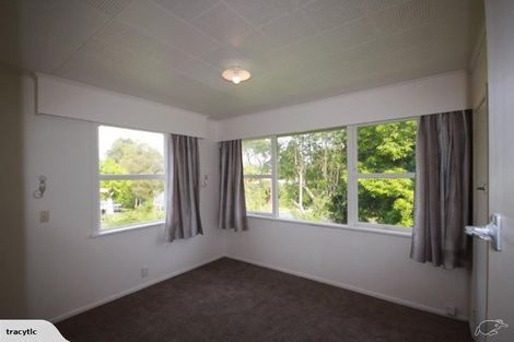 Photo of property in 6 Lee Road, Hannahs Bay, Rotorua, 3010