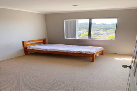 Photo of property in 21 Leafield Crescent, Henderson, Auckland, 0612