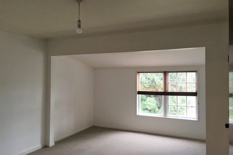 Photo of property in 16 Elmira Place, Browns Bay, Auckland, 0630