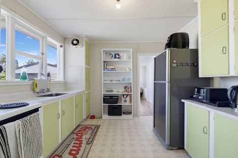 Photo of property in 134 Kitchener Road, Pukekohe, 2120