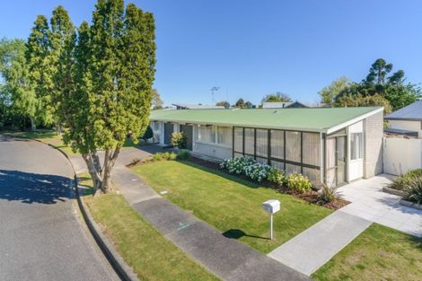 Photo of property in 15 Opawa Place, Terrace End, Palmerston North, 4410