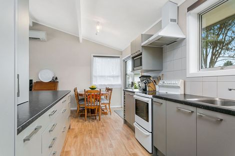 Photo of property in 1 Frame Street, Leamington, Cambridge, 3432