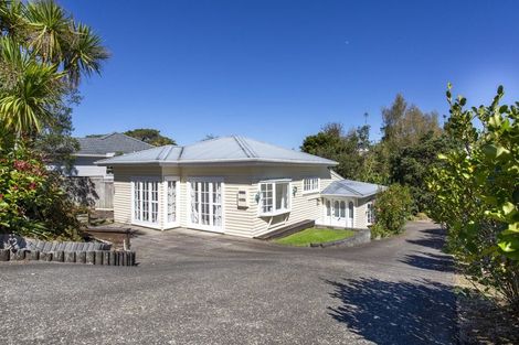 Photo of property in 23 Makiri Street, Helensville, 0800