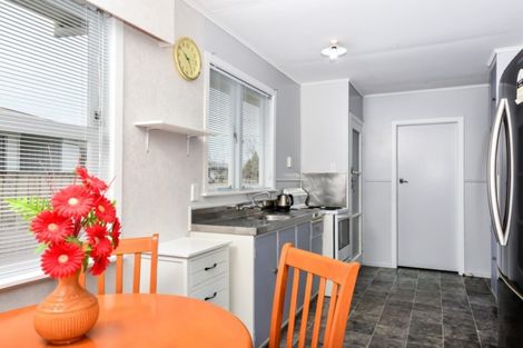 Photo of property in 69 Mears Road, St Andrews, Hamilton, 3200