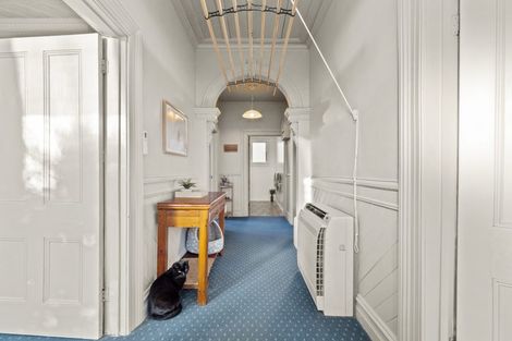 Photo of property in 52 Argyle Street, Mornington, Dunedin, 9011