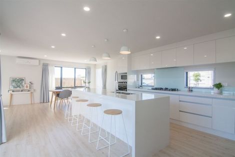 Photo of property in 41 Cirrus Way, Ranui, Auckland, 0612