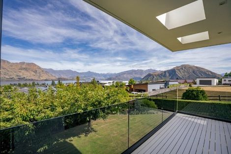 Photo of property in 47 Forest Heights, Wanaka, 9305