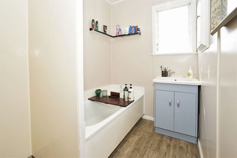 Photo of property in 29a Coleridge Drive, Enderley, Hamilton, 3214