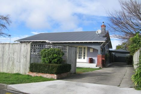 Photo of property in 42 Puriri Terrace, Roslyn, Palmerston North, 4414