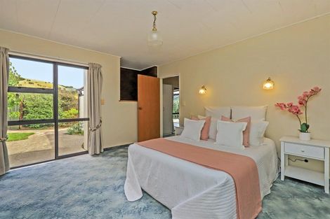 Photo of property in 37 Anderson Road, Taradale, Napier, 4112