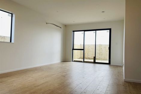 Photo of property in 12 Woven Place, Karaka, Papakura, 2113