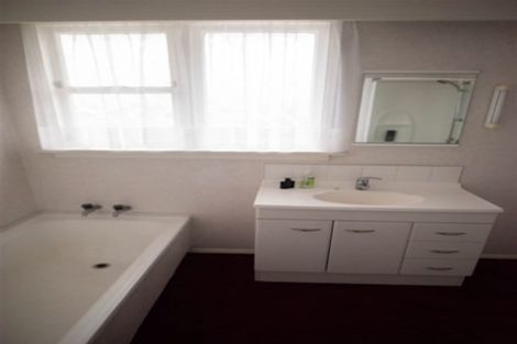 Photo of property in 20 Ryrie Street, Balclutha, 9230