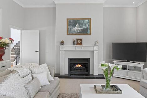 Photo of property in 15 Meadowbank Rise, Bethlehem, Tauranga, 3110