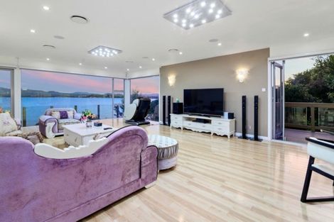 Photo of property in 177 Kawaha Point Road, Kawaha Point, Rotorua, 3010