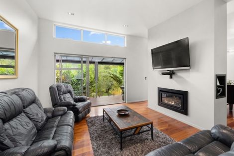 Photo of property in 13 Alderton Drive, Kerikeri, 0230