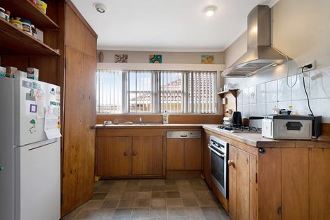 Photo of property in 27 Tiverton Road, Avondale, Auckland, 0600