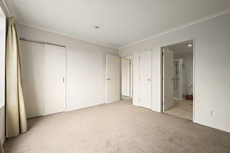 Photo of property in 52 Fortunatus Street, Brooklyn, Wellington, 6021
