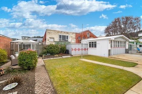 Photo of property in 22 Fitzroy Street, Caversham, Dunedin, 9012