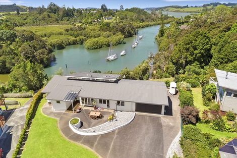 Photo of property in 54 Riverview Road, Kerikeri, 0230