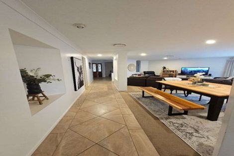 Photo of property in 15 Keppoch Court, Dannemora, Auckland, 2016