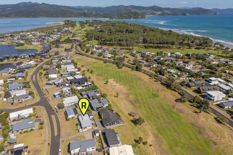 Photo of property in 147 The Fairway, Matarangi, Whitianga, 3592