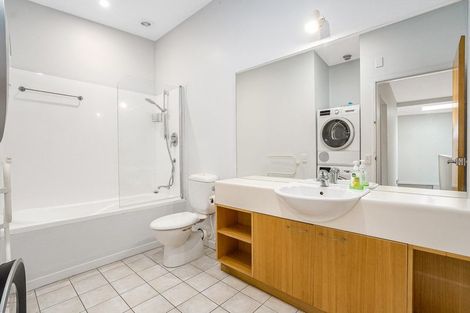 Photo of property in 191 Tasman Street, Mount Cook, Wellington, 6021