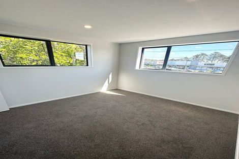 Photo of property in 365a Don Buck Road, Massey, Auckland, 0614