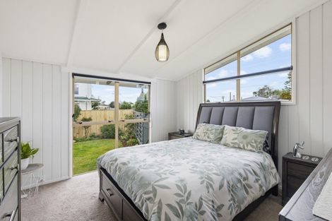 Photo of property in 125 Tiro Tiro Road, Levin, 5510