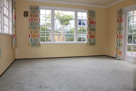 Photo of property in 140 Victoria Avenue, Hokowhitu, Palmerston North, 4410