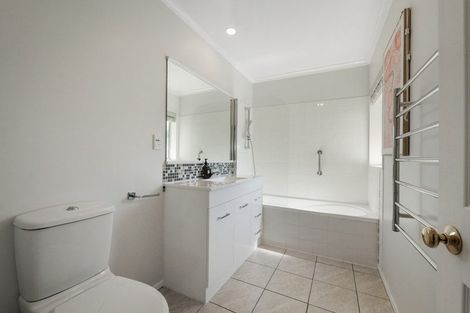 Photo of property in 97 Koutunui Road, Athenree, Katikati, 3177