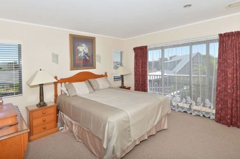 Photo of property in 8 Kihi Place, Ruakaka, 0116