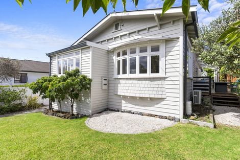 Photo of property in 4 Cambrai Avenue, Mount Roskill, Auckland, 1041