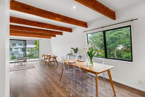 Photo of property in 1/17 Ribblesdale Road, Henderson, Auckland, 0612