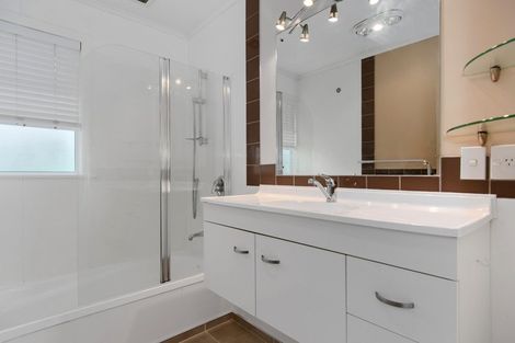 Photo of property in 38 Esk Street, Parkvale, Tauranga, 3112