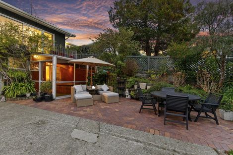 Photo of property in 4 Harewood Grove, Pinehaven, Upper Hutt, 5019