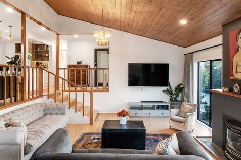 Photo of property in 112 Dickson Road, Papamoa Beach, Papamoa, 3118